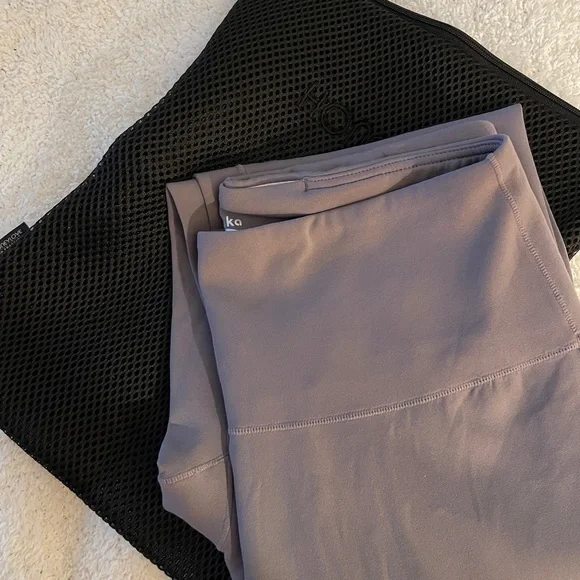 NWOT Fanka - Beyond Nude Gray - Large - Picture 5 of 5